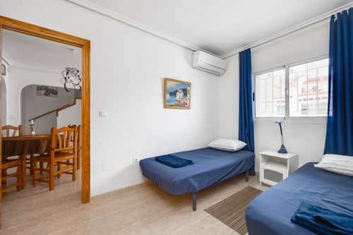 Appartement met 2 slaapkamers in Orihuela Costa — foto 24
