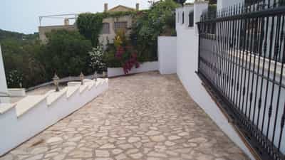 Property R4526179