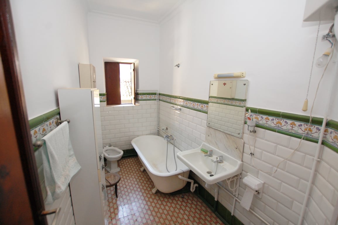 Casa de poble d'estil senyorial a Pego - 19