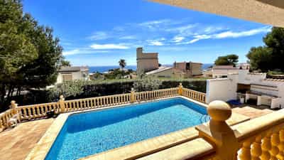 Property R4302376