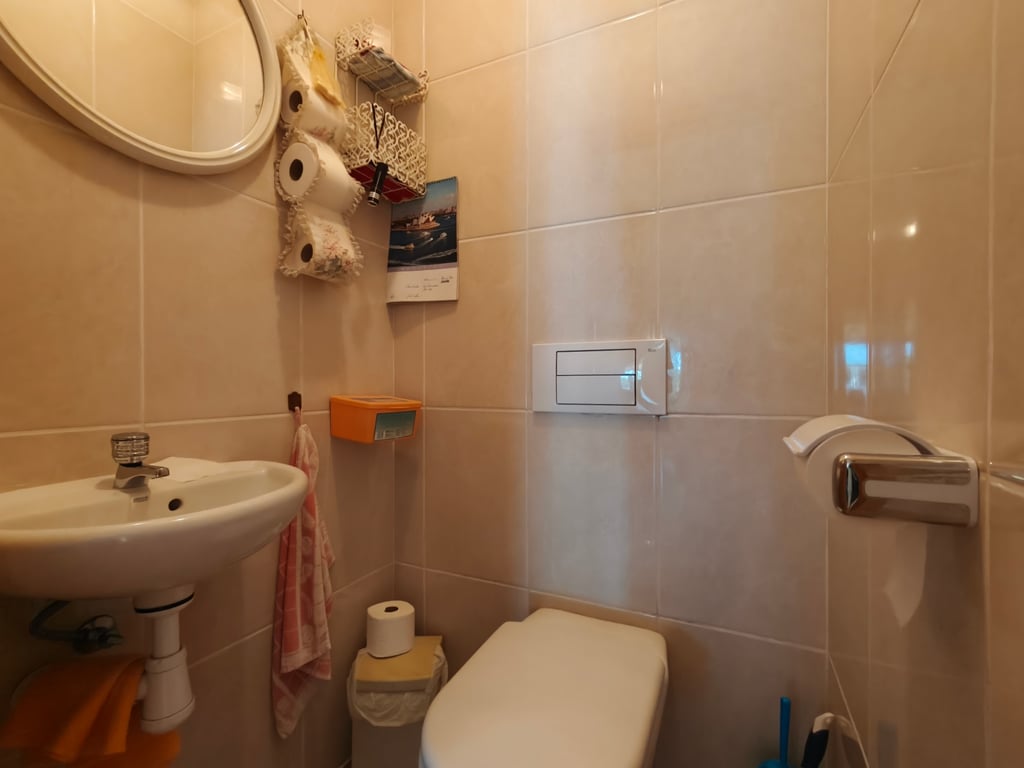 Villa privada a la venta de 5 dormitorios en Els Poblets con piscina climatizada y apartamento independiente - 10