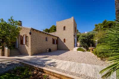 Property R4705852 1