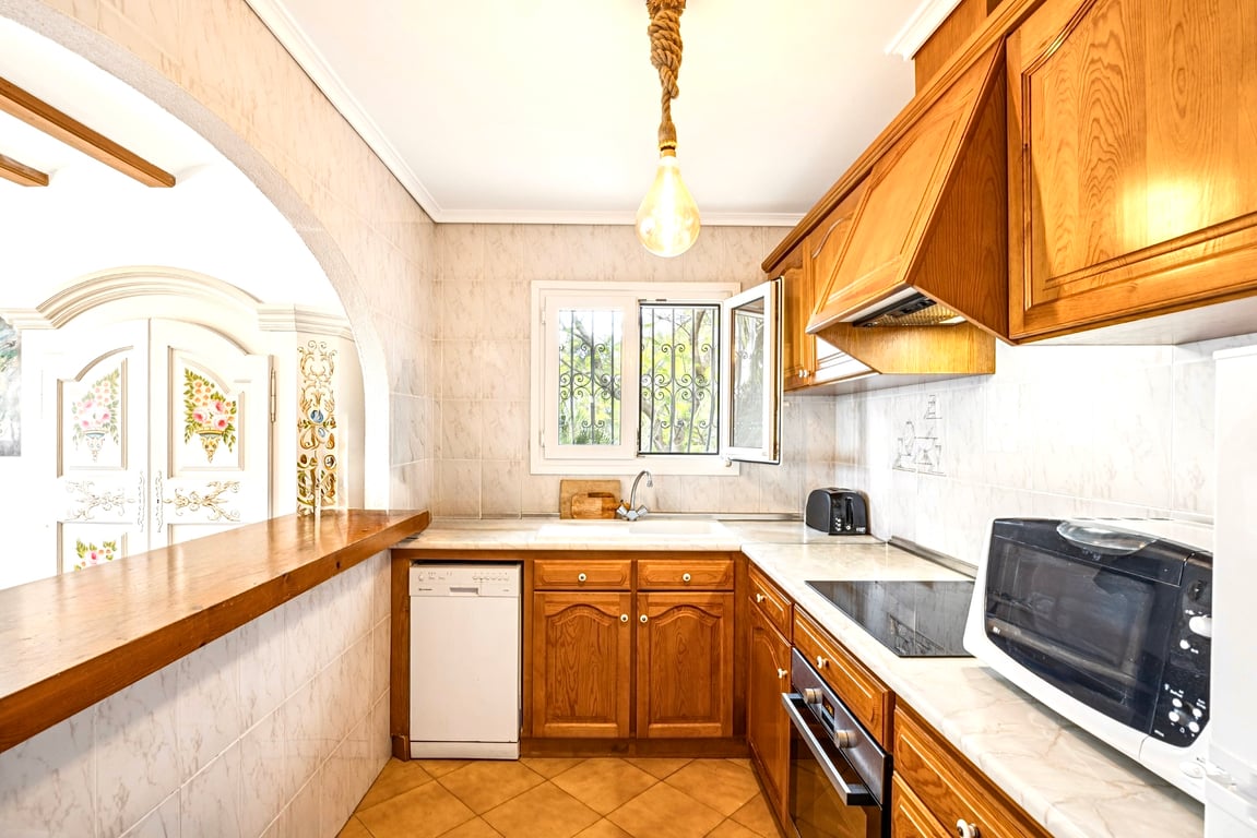 4-bed Villa in Dénia photo 18