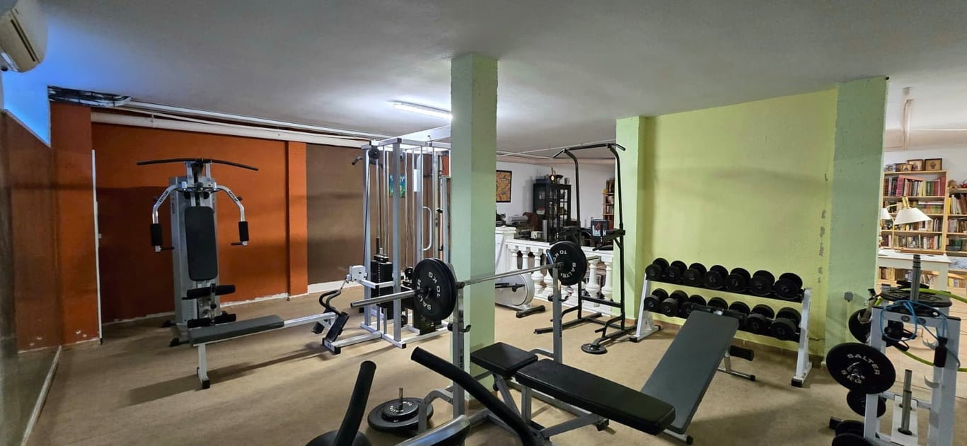 Property #RH20436 - 16