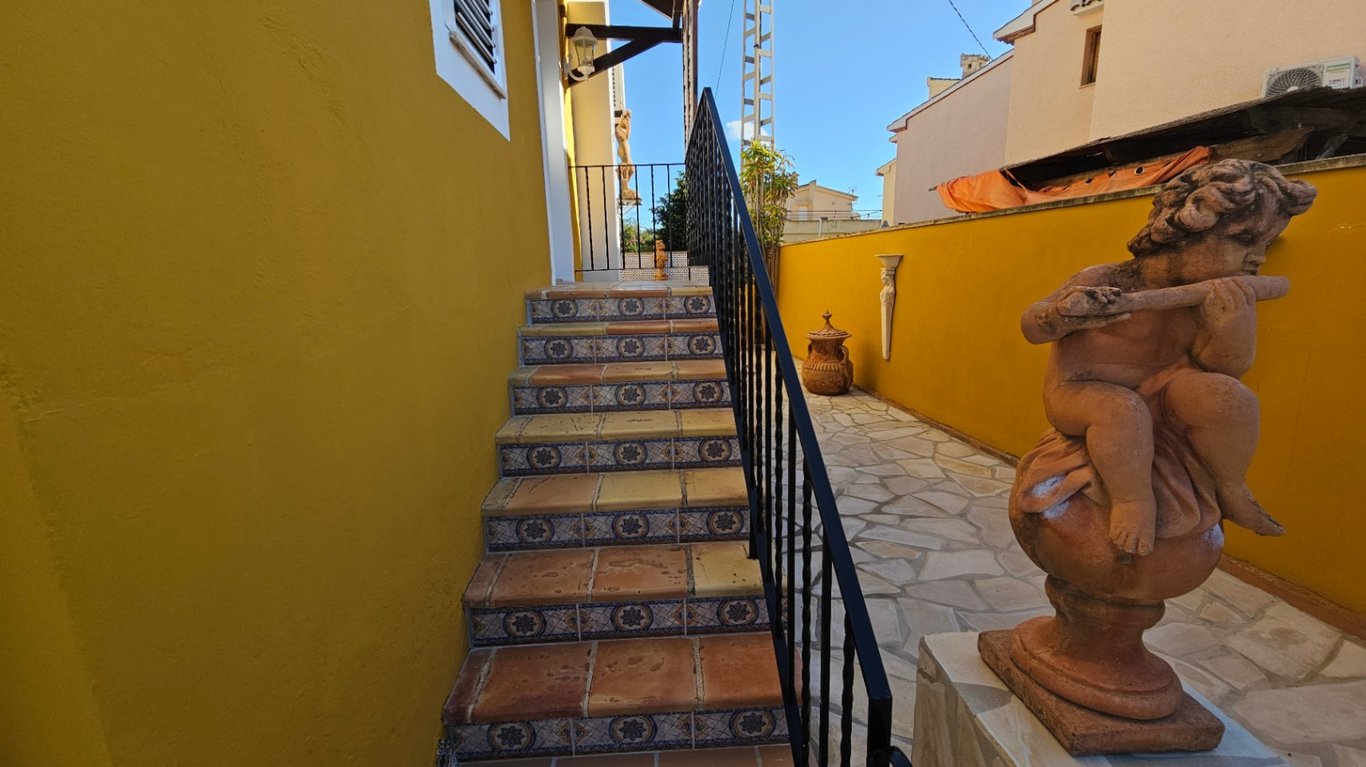 Casa aparellada a prop de la Platja de Santa Ana - Deveses - 5