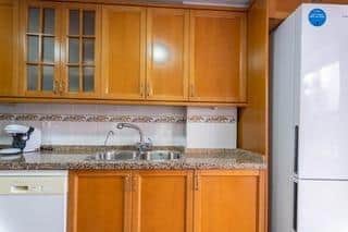 Appartement met 4 slaapkamers in Torrevieja — foto 10