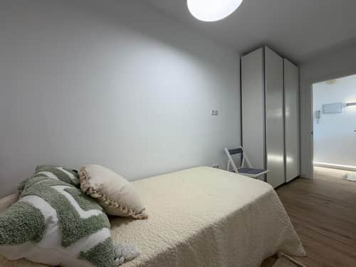 Gerenoveerd eerstelijns appartement met zeezicht in Torrevieja — foto 11