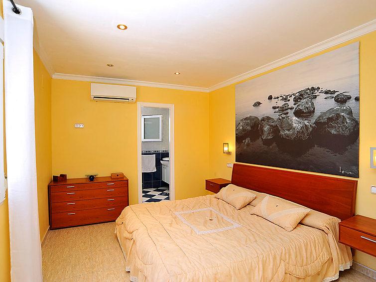 Amplia Villa Mediterránea con Potencial de Renovación Excepcional – Javea Golf - 7