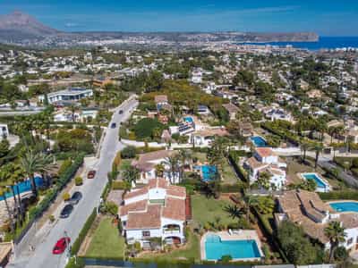 Property R4700455