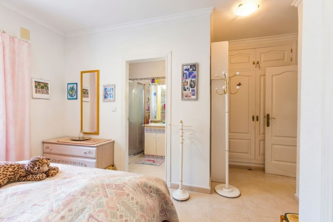 Villa tranquila con vistas a la montaña en venta en Calpe - 45