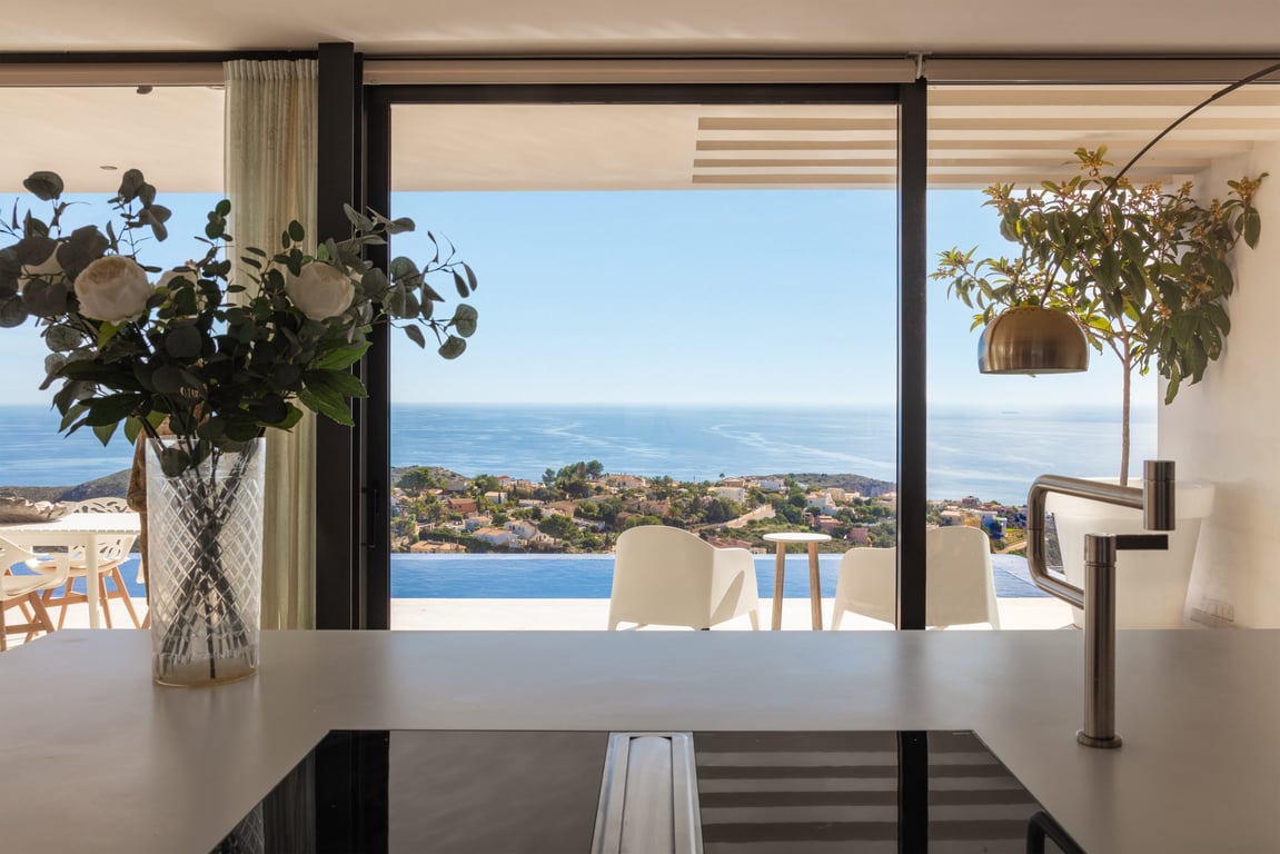 Property #RH20773 - 16