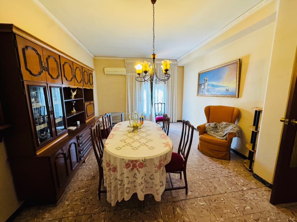 Casa de dos plantas en el centro de Orba (Alicante) - 10