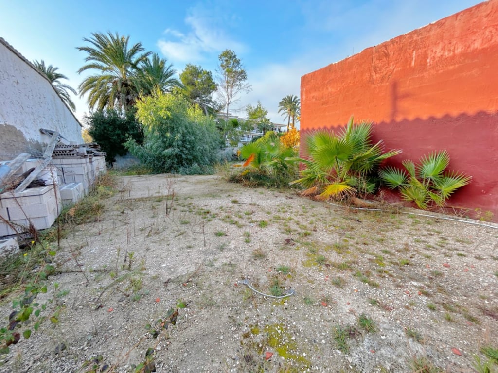 ¡Oportunitat Única! Villa Primera Línea de Mar, Sense Llei de Costes a Platja Blay Beach (Dénia) - Inversió Exclusiva - 10