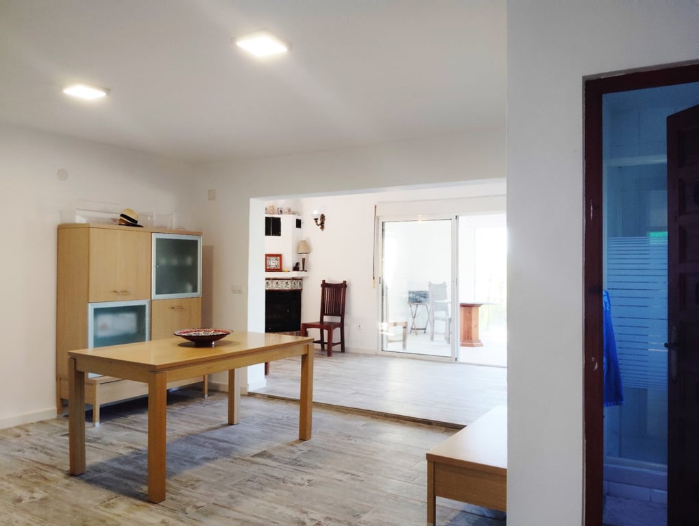 Casa de camp reformada a Parcent: tranquil·litat, parcel·la tancada, natura i confort en un entorn privilegiat. - 6