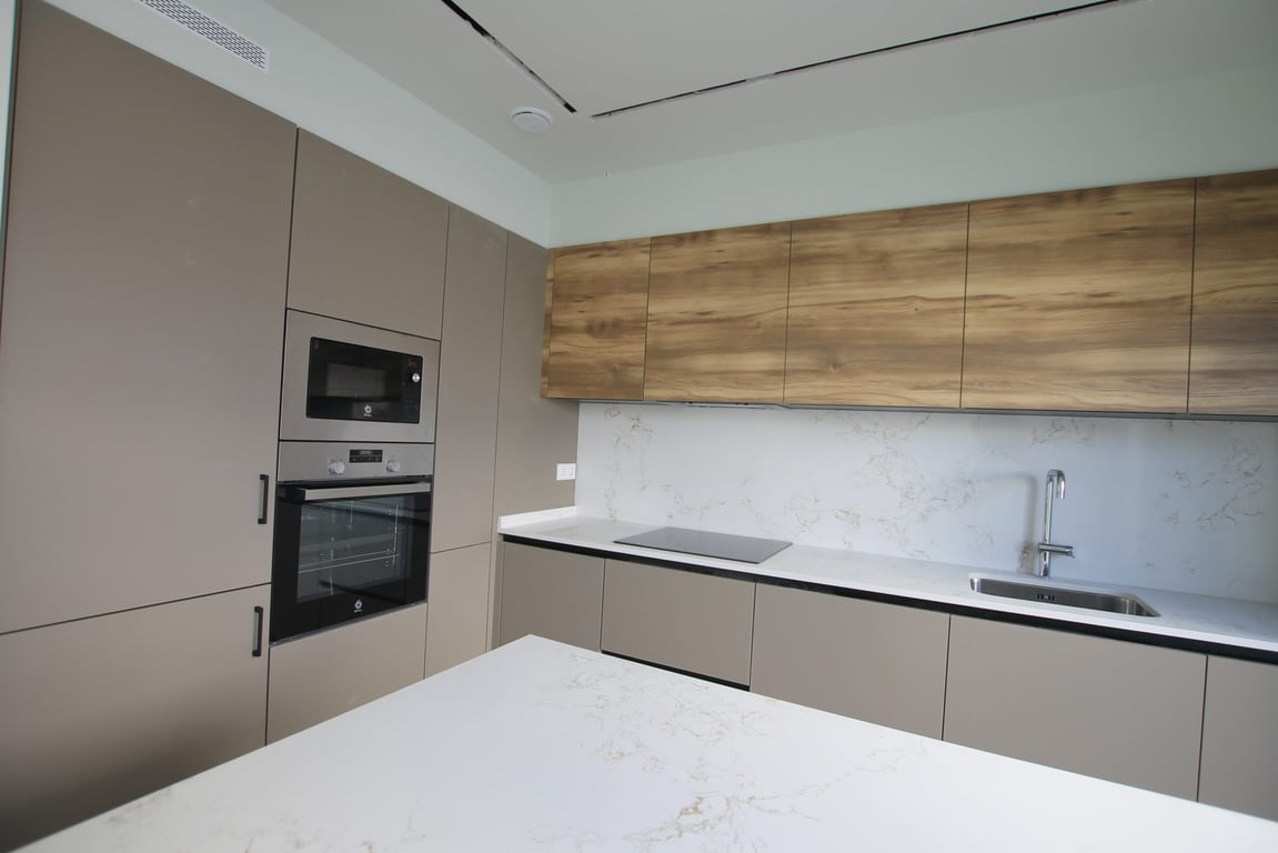 Property #RH20776 - 21