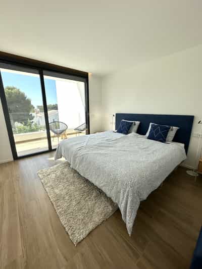 Property #AD 11