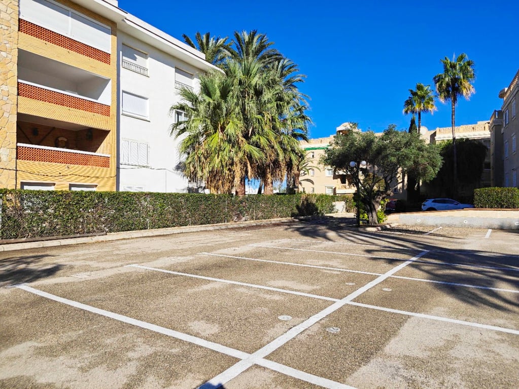 Apartamento 2 dormitorios con vistas al mar en venta en Dénia - 31