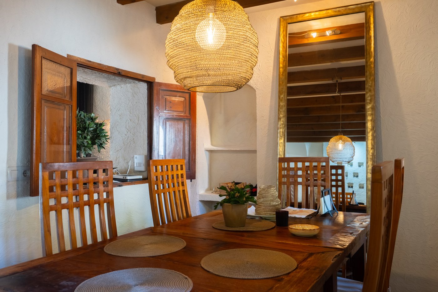 Charming rustic villa with guest house and pool in Jávea