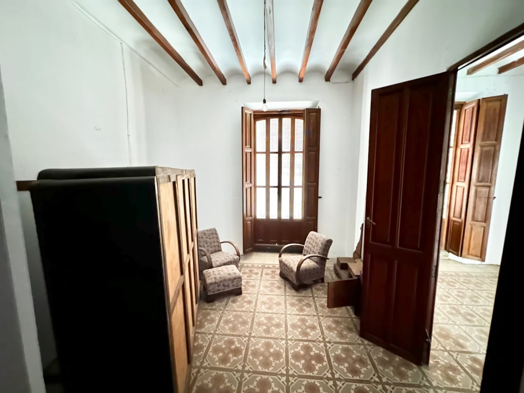 Casa de poble amb més de 100 anys d'història al nucli antic de Pego - 19