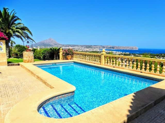 3-bed villa in Jávea, 296m²