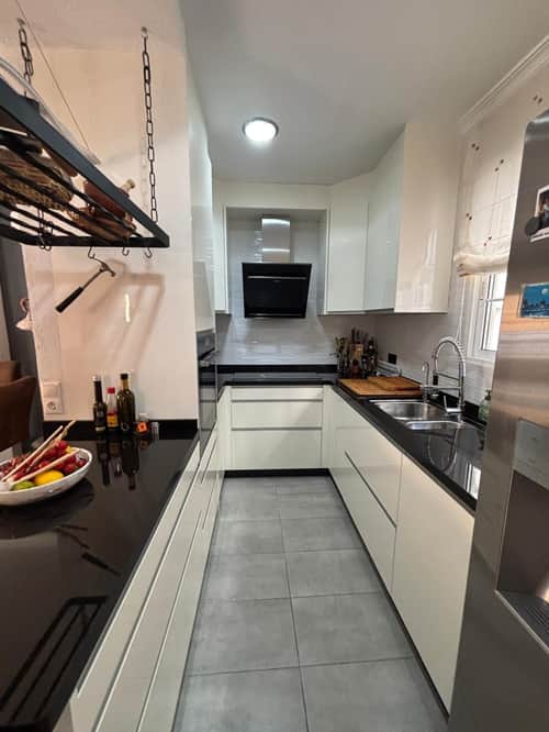Ruim penthouse-appartement met lift in het hart van Torrevieja — foto 16