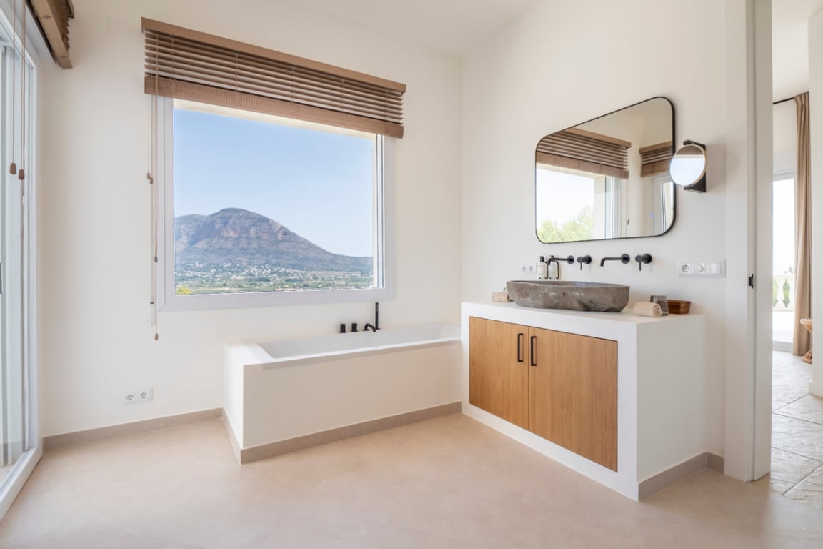 Villa recientemente reformada con impresionante vistas panorámicas de Jávea - 19