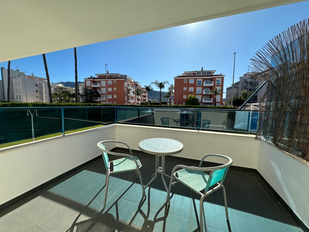 Apartamento en venta de 3 habitaciones en Denia, Alicante. - 3