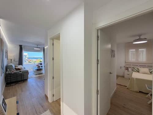 Gerenoveerd eerstelijns appartement met zeezicht in Torrevieja — foto 5