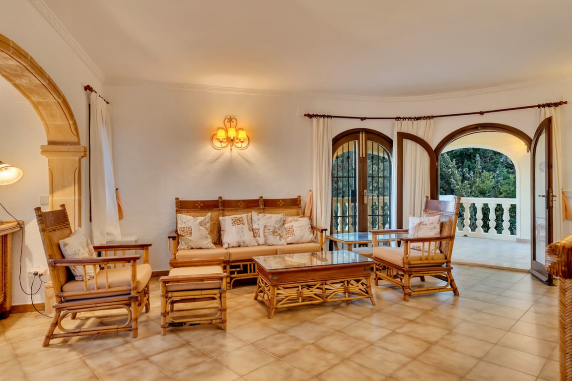 Villa a la venta con impresionantes vistas al mar - 14