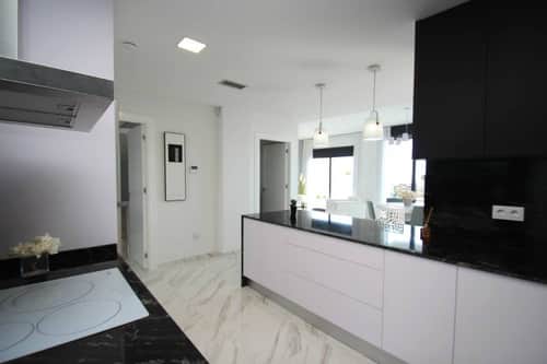 Nieuwbouwvilla met 3 slaapkamers en privézwembad in San Miguel de Salinas — foto 6