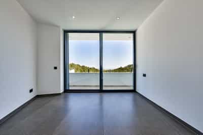 Property R4357066