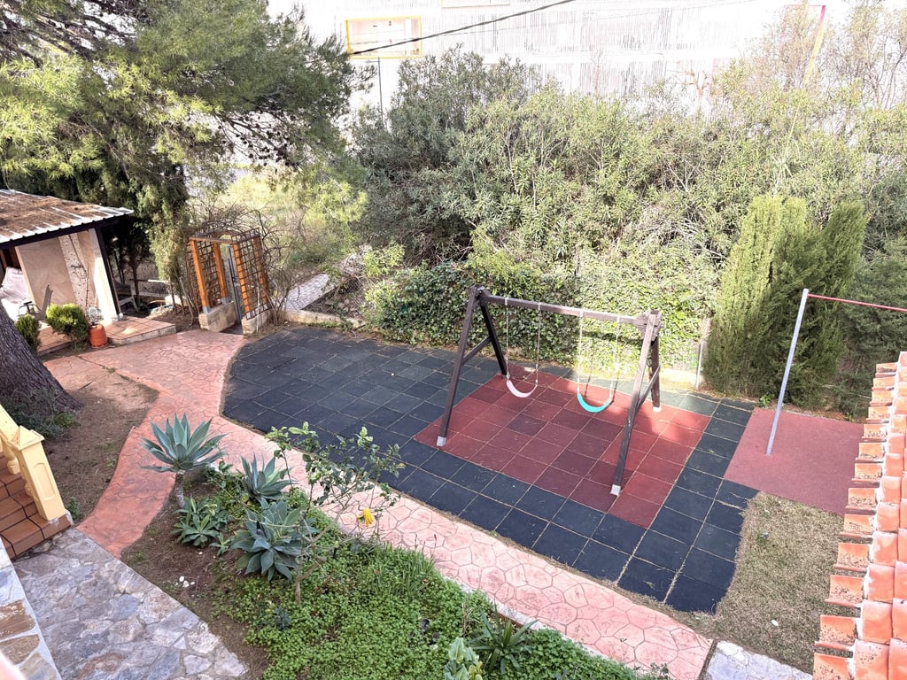 Property #RH21183 - 35