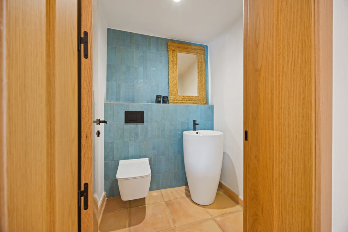 Villa reformada en la zona del montgo con casa independiente para invitados - 23