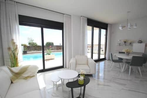 Nieuwbouwvilla met 3 slaapkamers en privézwembad in San Miguel de Salinas — foto 4
