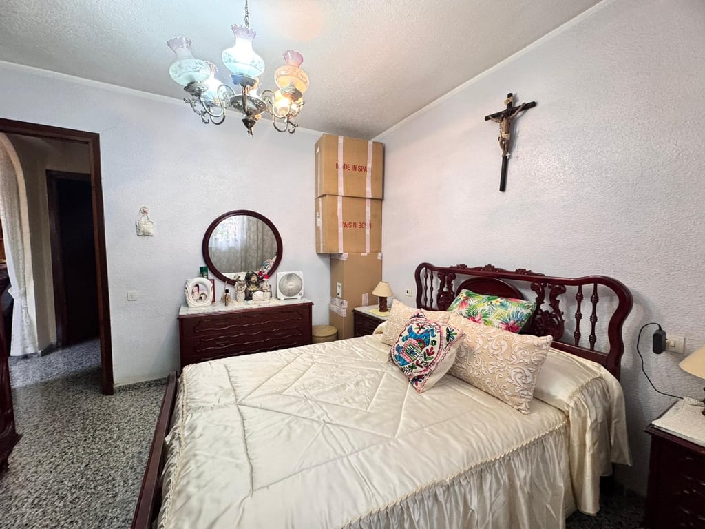 Property #RH20373 - 15