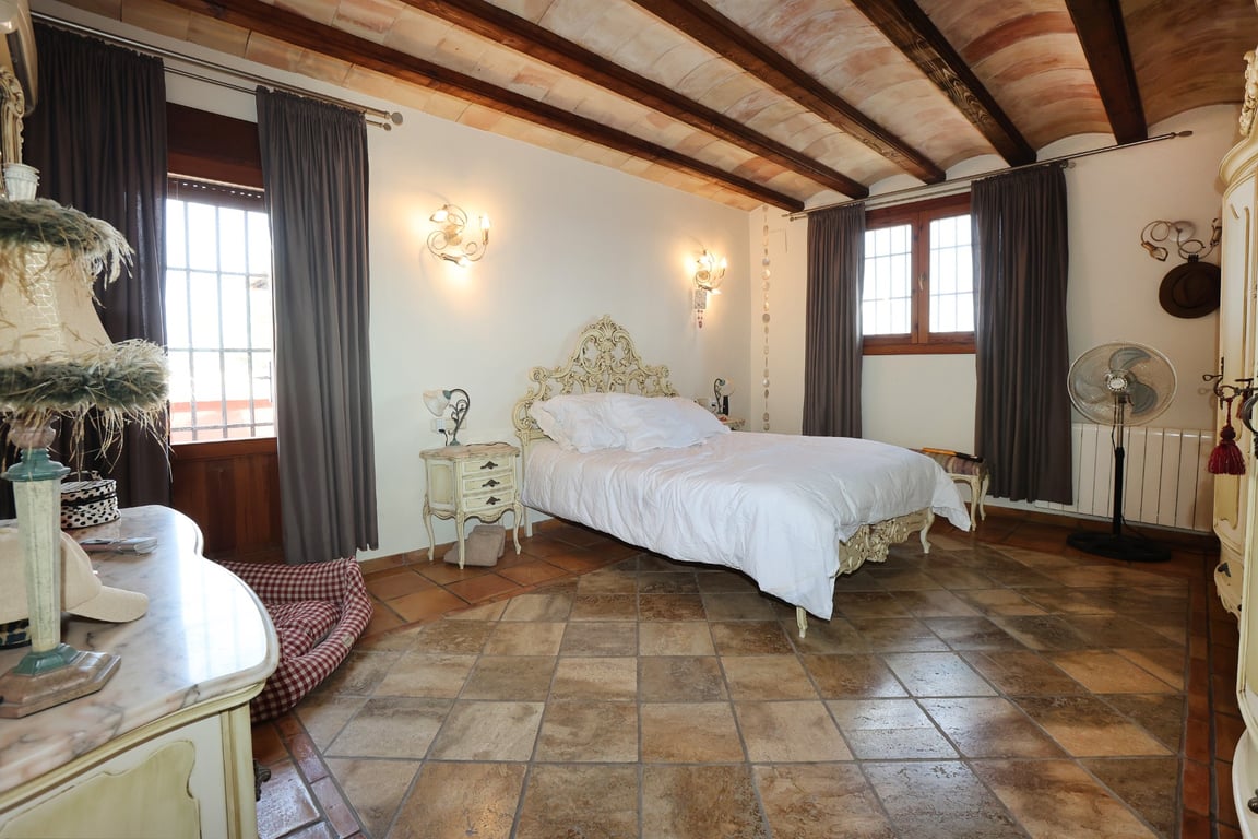 Property #RH21212 - 17