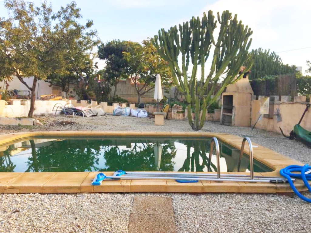 Oportunitat d'inversió: Villa per reformar a prop del mar a la Costa Blanca - 5