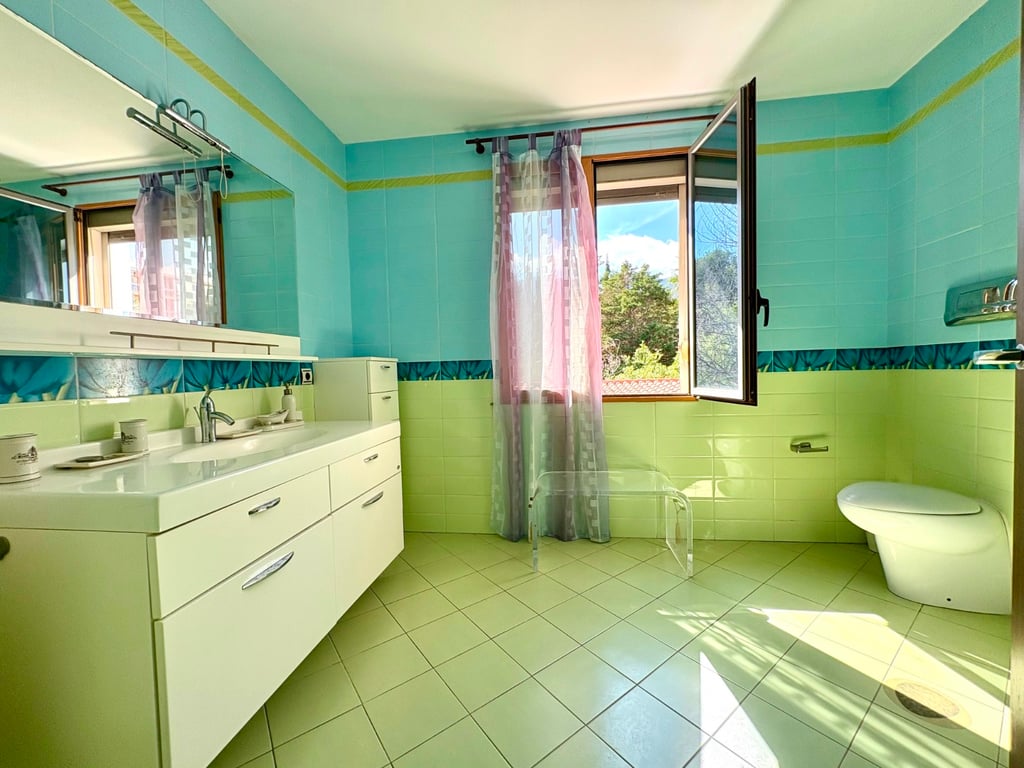 Property #RH20407 - 37