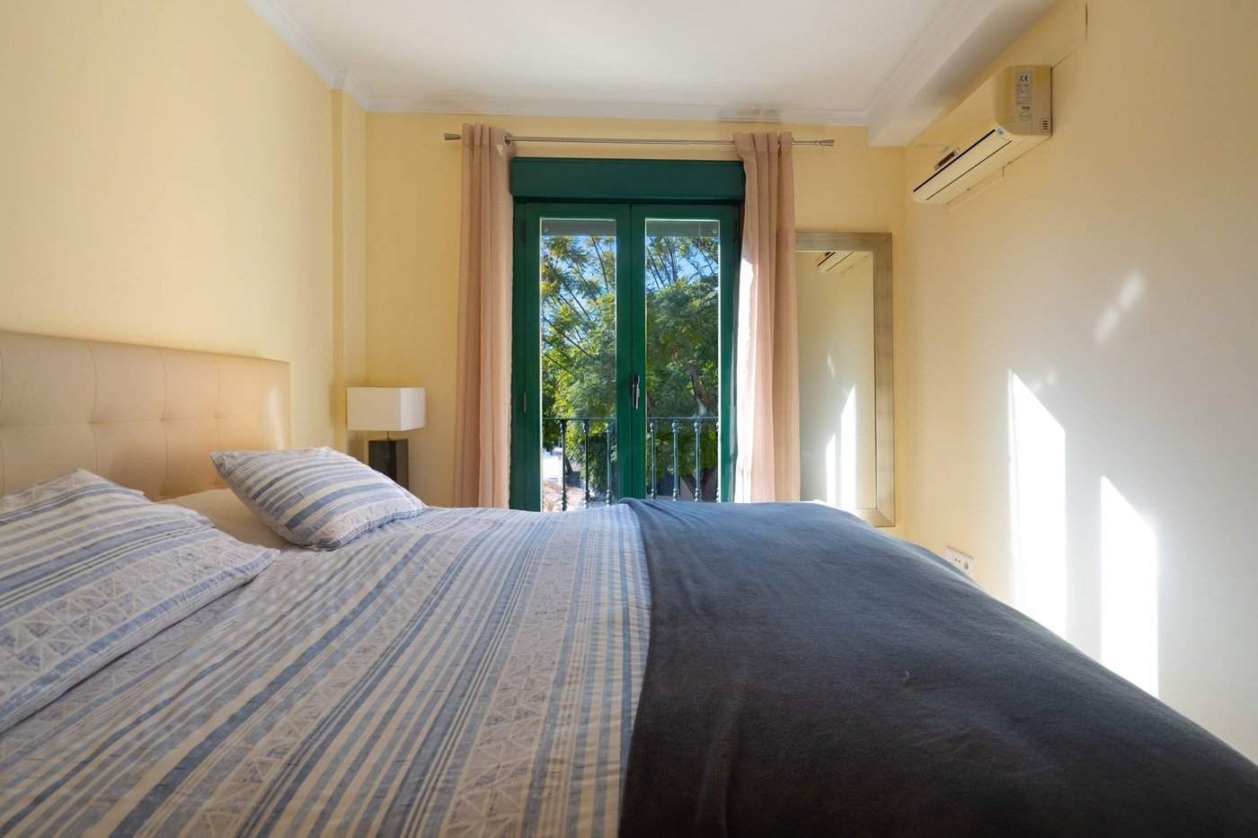 Floridamar — Elegant 3‑Bedroom Apartment near Jávea Port