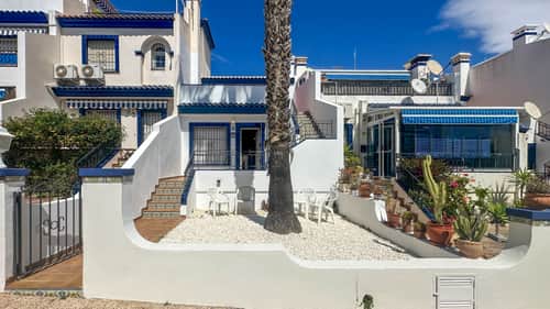 Rijwoning met 2 slaapkamers in Orihuela Costa — foto 1