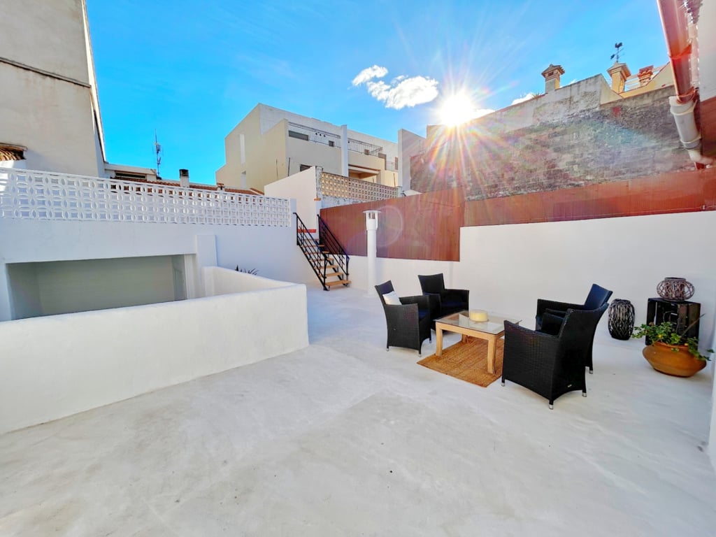 Casa de pueblo a estrenar en el corazón de Ondara con terraza y patio privado - 17