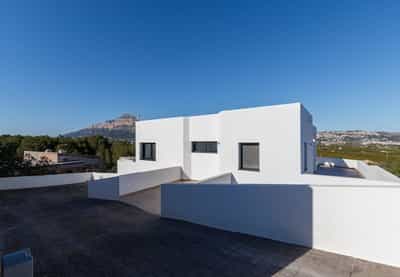 Property R4266382
