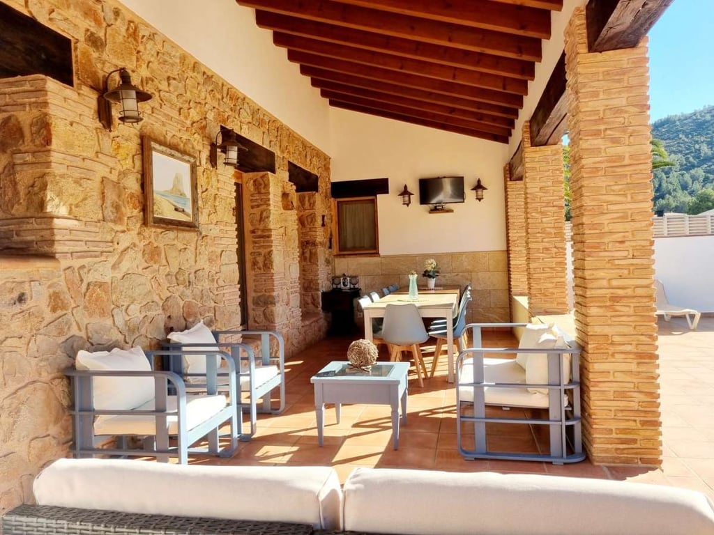 1 · Lliber ·  1.500.000€€ 1 · Lliber ·  1.500.000€€