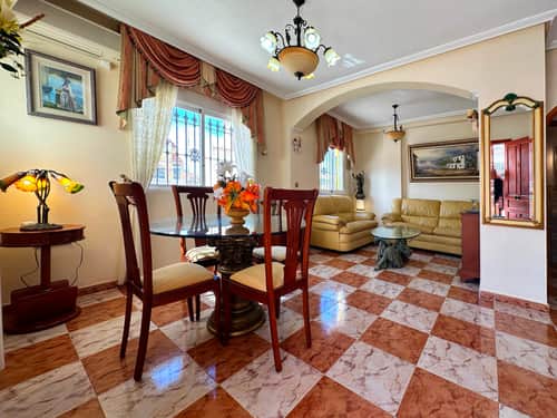 Rijwoning met 2 slaapkamers in Orihuela Costa — foto 8