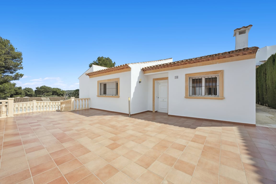 2-bed Villa in Xàbia