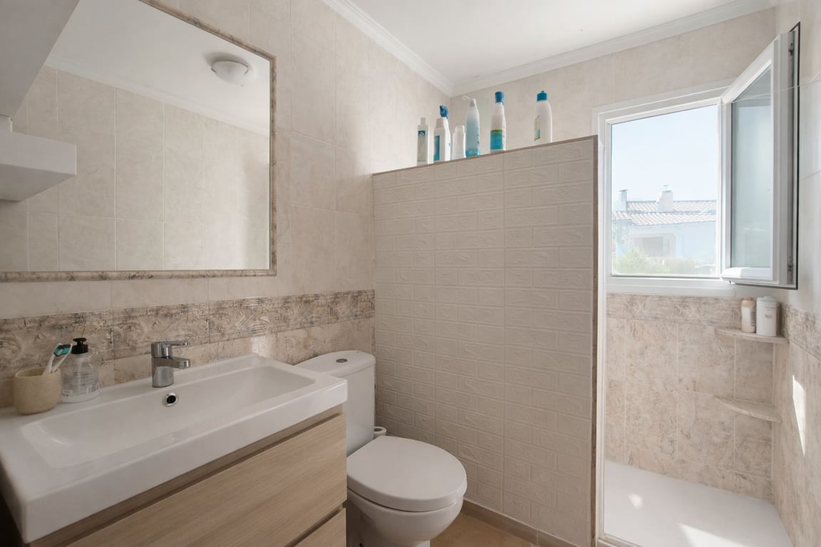 Villa de 3 dormitorios, apartamento de invitados y vistas al mar en el Montgó, Dénia - 19