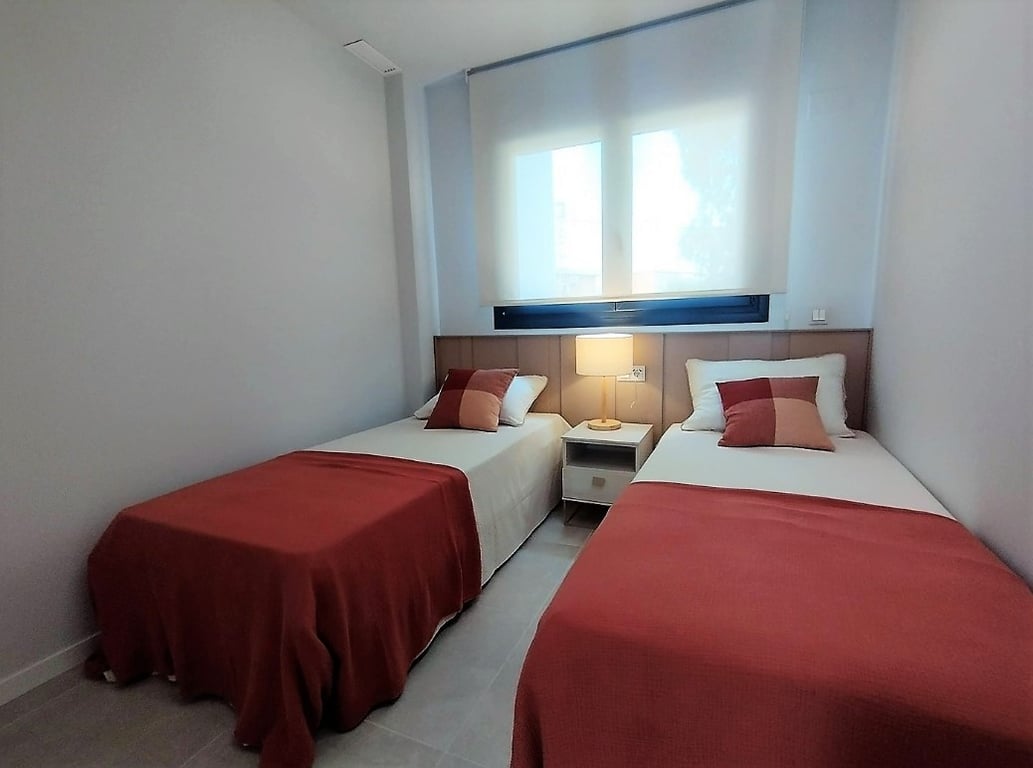 Apartamento de obra nueva en primera línea en playa en Dénia - 13