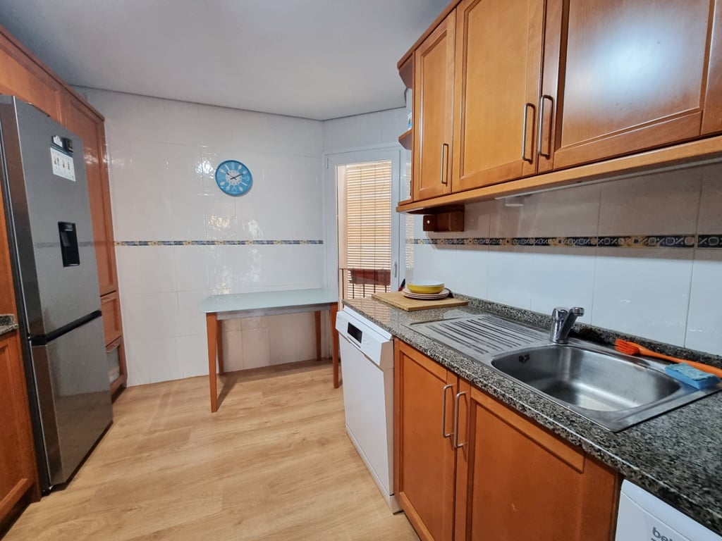 Apartament lluminós amb 3 Dormitoris i terrassa sud a Jalon - 5
