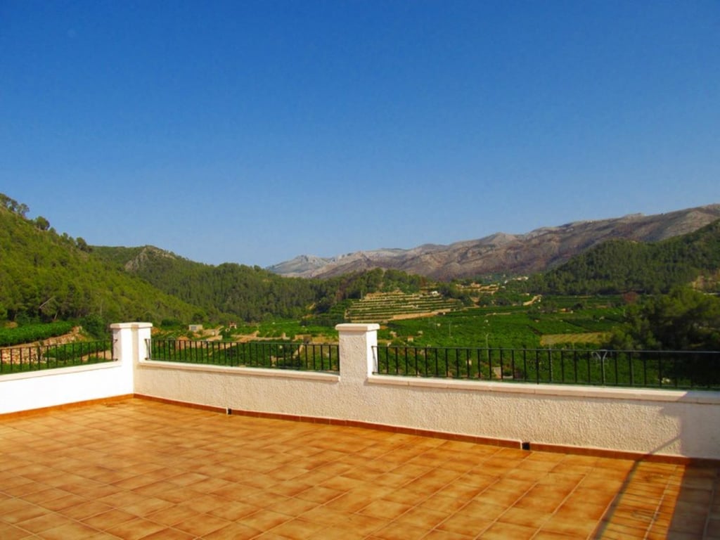 Finca amb plantacion d' alvocats a Forna - 10