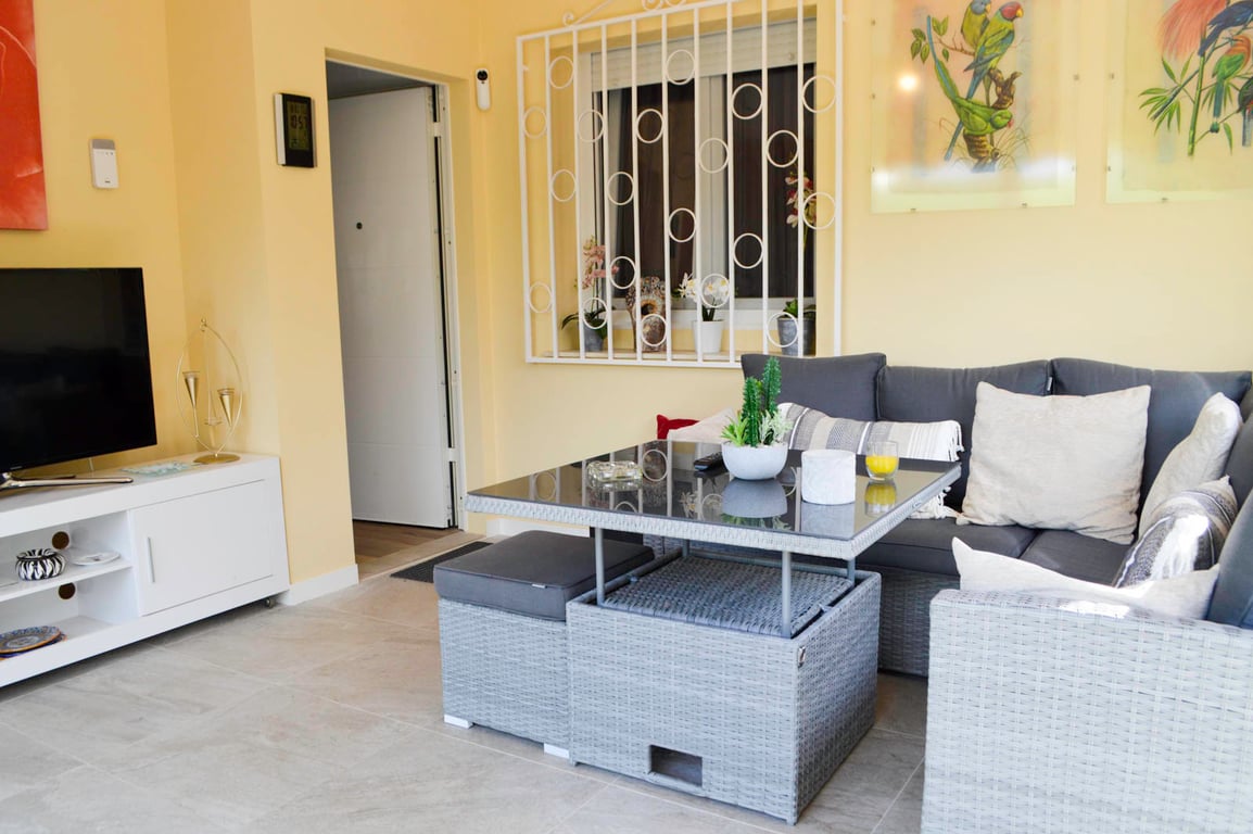 Villa de 4 dormitorios en Las Marinas, en la zona de Las Brisas - 27